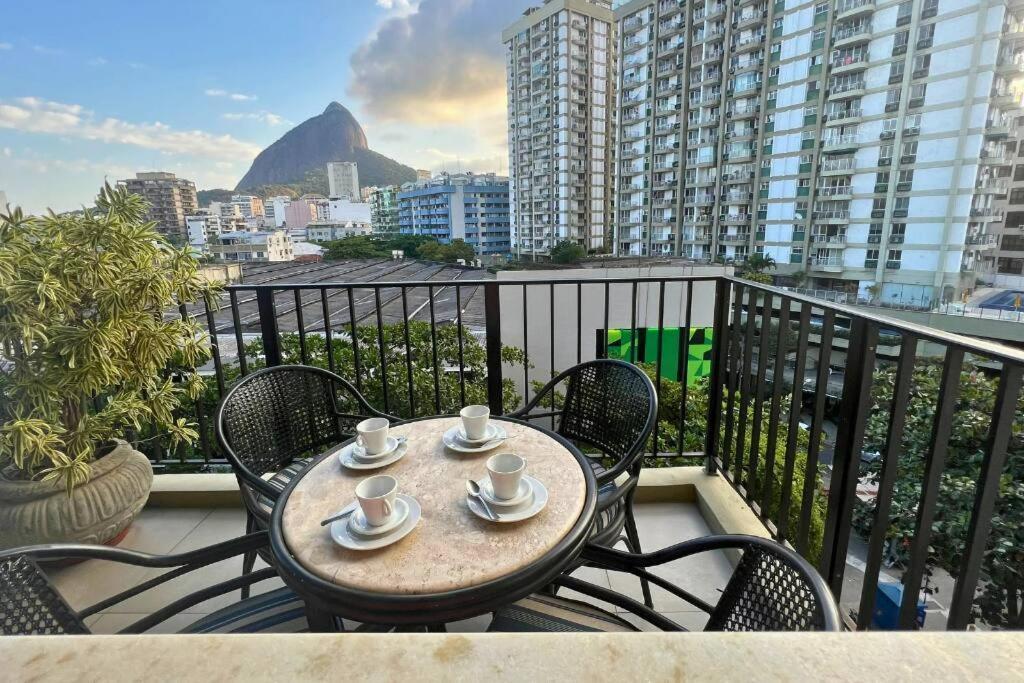 Apartamento Lar Da Abundancia: 3 Quartos No Leblon Río de Janeiro